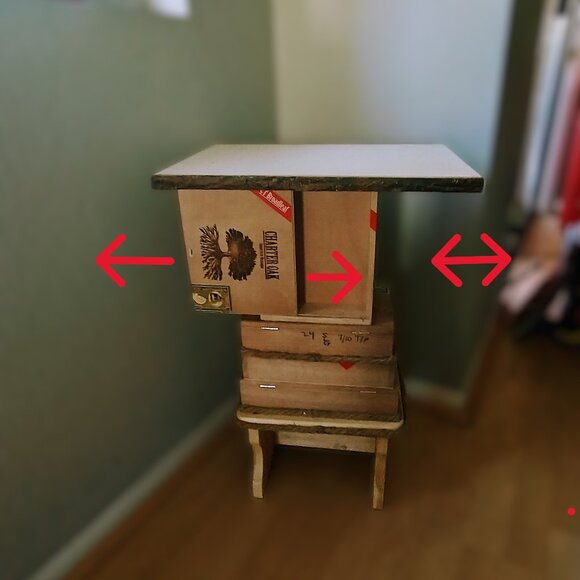 Suenos de Saundra Upcycled, Rare Cigar Box Table w/ 2 Hidden Compartments, - Picture 4 of 14